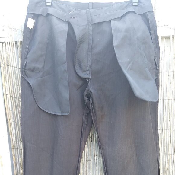 Van Heusen Black Pinstripe Mens Pants Slacks 32x32 - Picture 15 of 16
